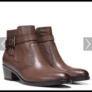 Naturalizer Brown bootie with buckle